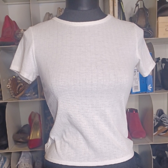 Brit & Bri Tops - Crewneck Short-Sleeve Tee in White